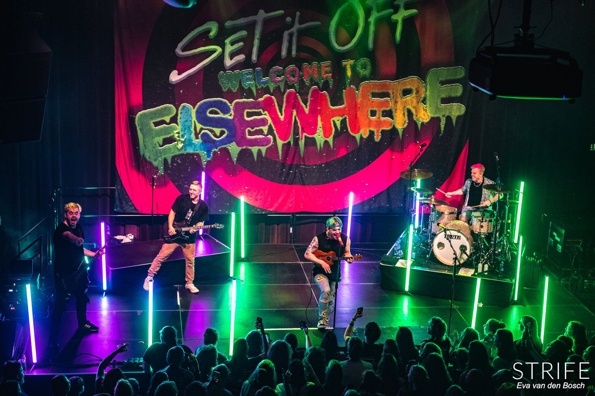 CONCERT REVIEW: Set It Off Amaze During Colourful 'Welcome To Elsewhere'  Show In The Netherlands
