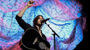 Dean Lewis @ Rod Laver Arena, Melbourne