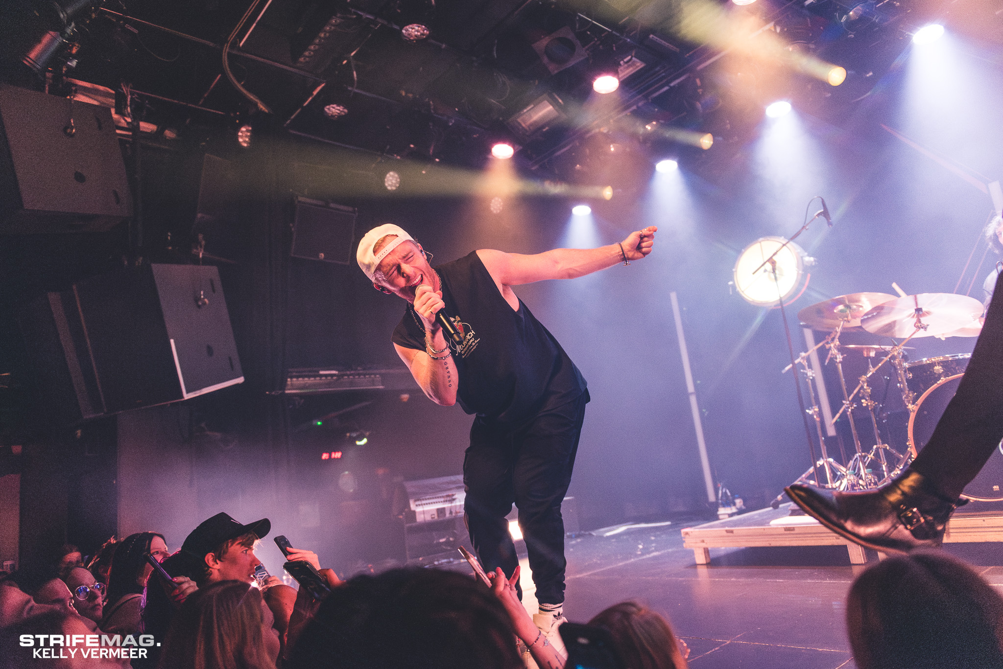 Chrissy Costanza & VOILA @ Melkweg, Amsterdam